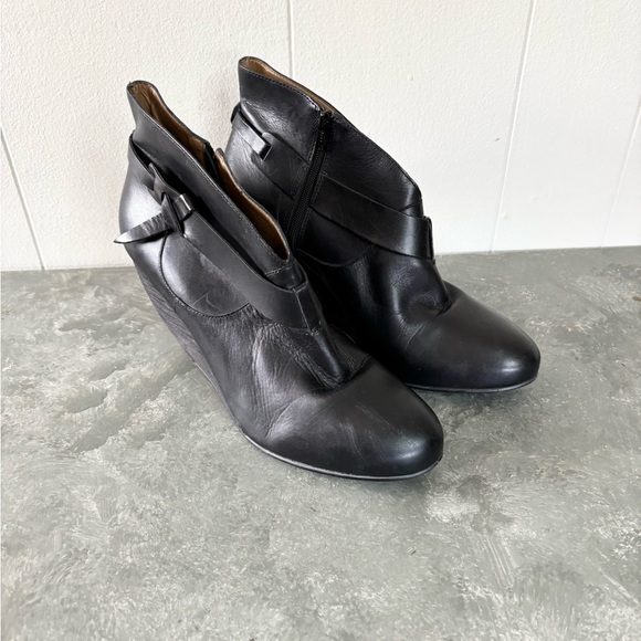 Schuler and Sons Anthropologie black Philadelphia ankle boots booties leather 10 - Picture 2 of 8